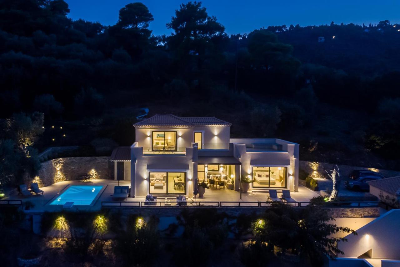 Villa Antigone Luxury Retreat Skopelos Exterior foto